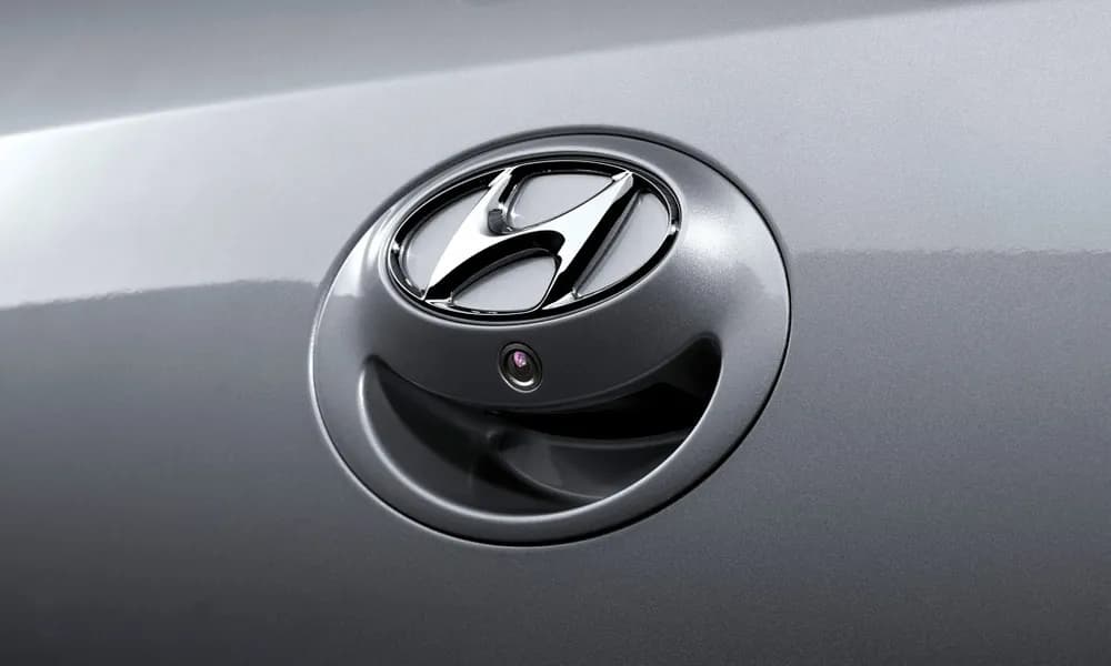 i20