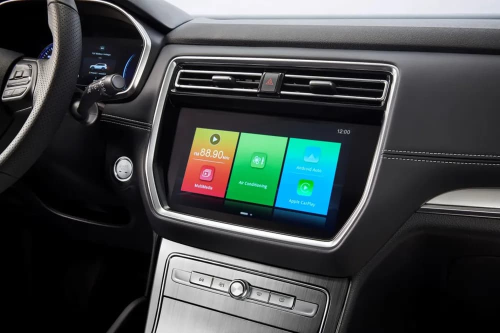 2.0T STD (AWD)