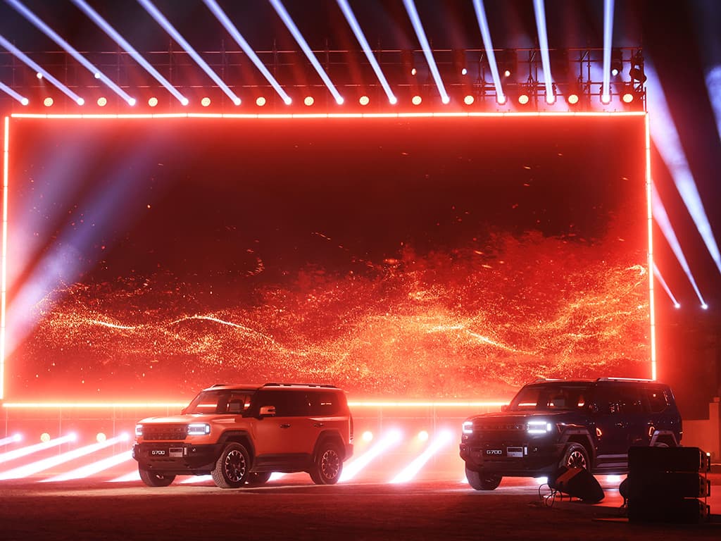 جيتور جي 700: الكشف العالمي في دبي وأبرز مزايا السيارة الرياضية الهجينة الفاخرة جيتور جي 700: الكشف العالمي في دبي وأبرز مزايا السيارة الرياضية الهجينة الفاخرة