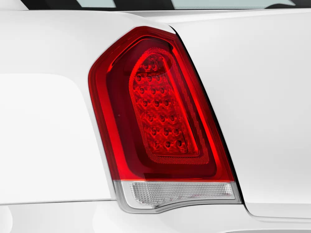 300C