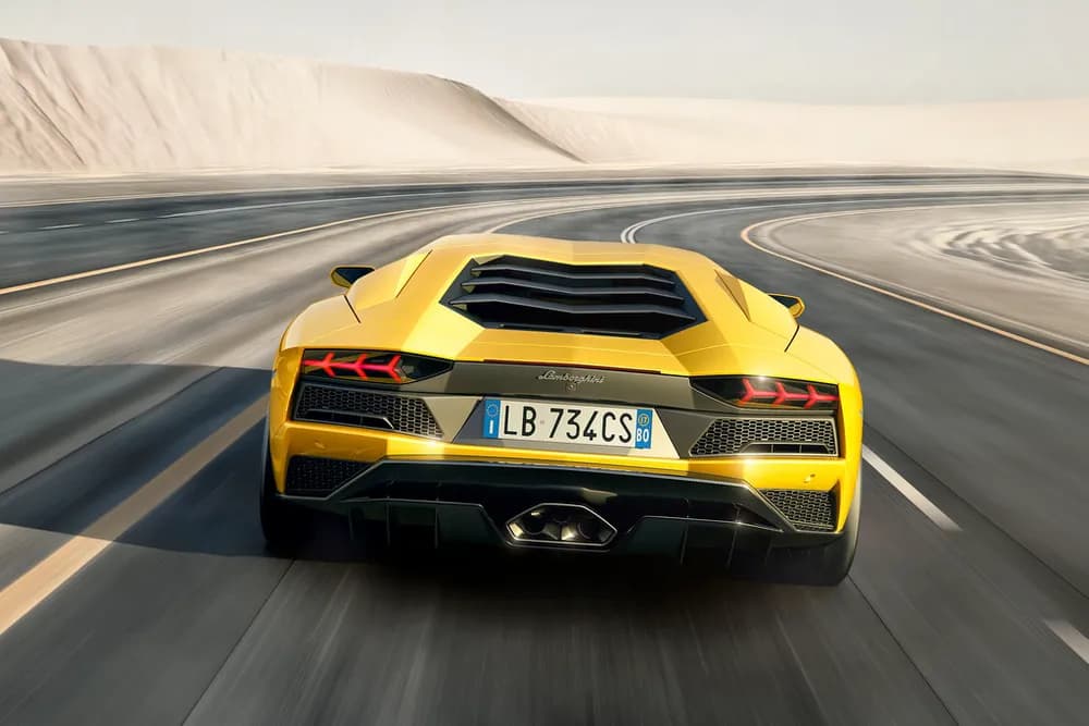 Aventador S
