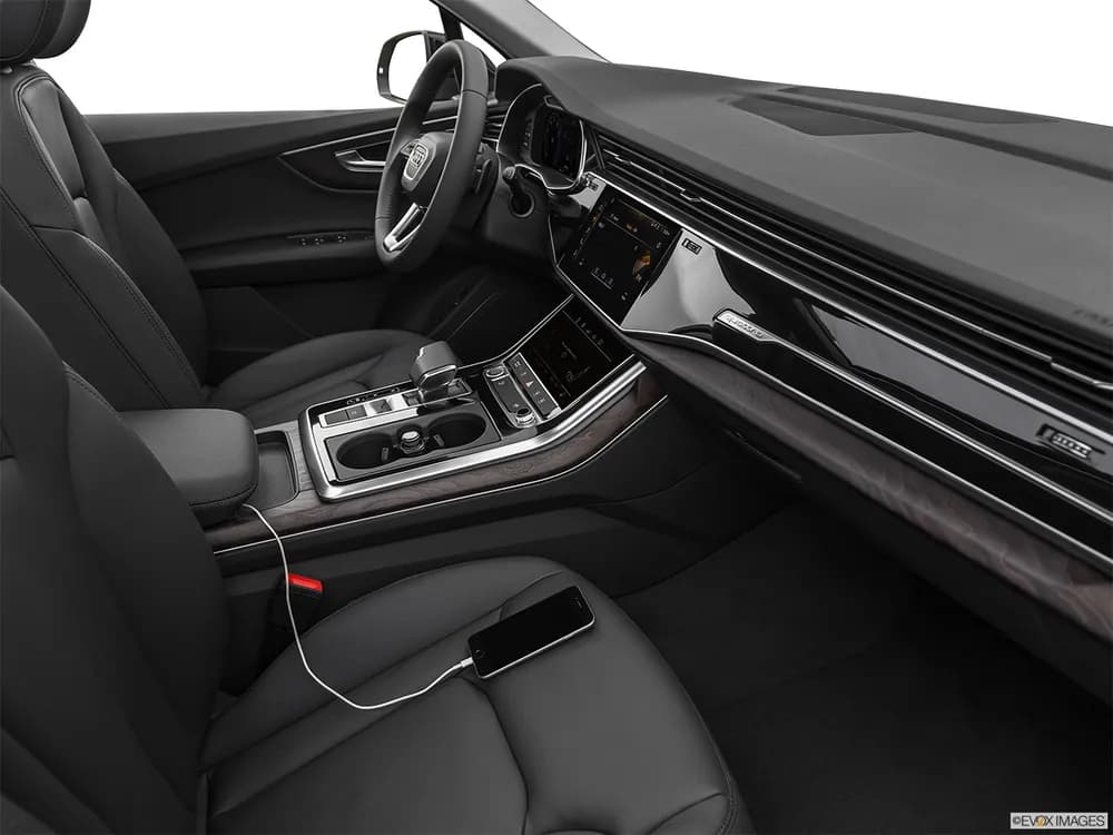 Q7