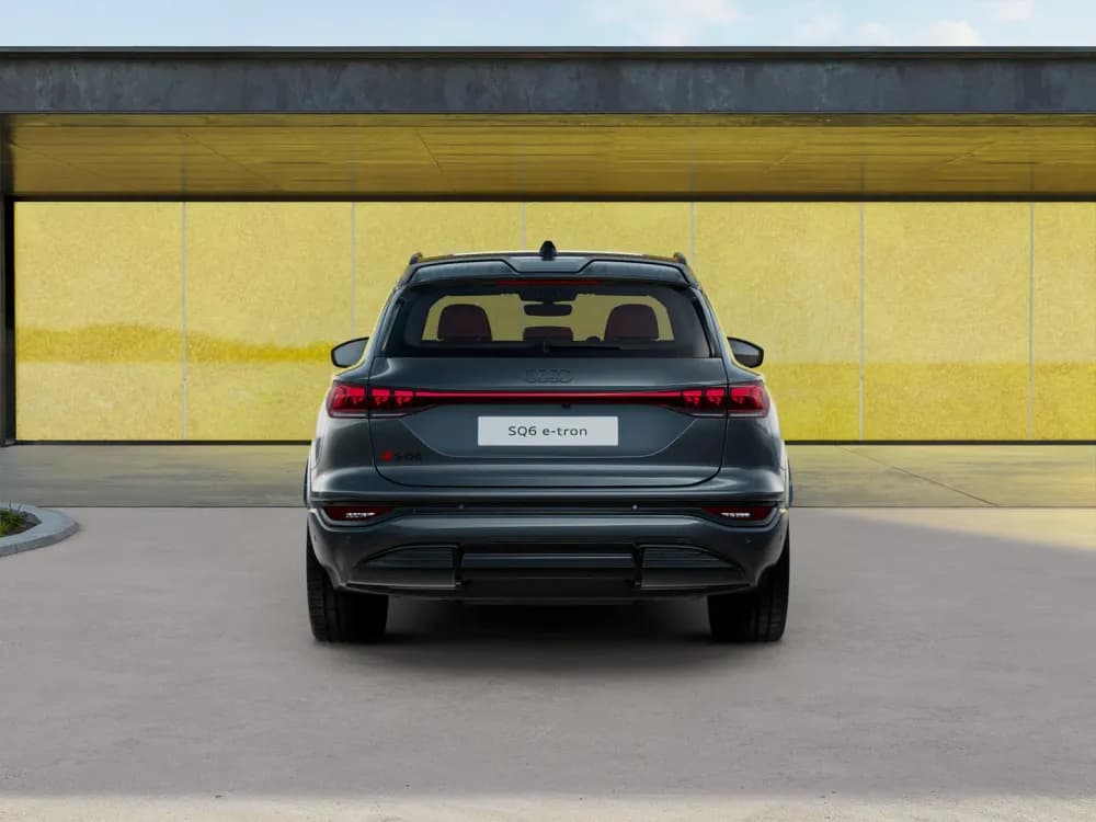 SQ6 e-tron