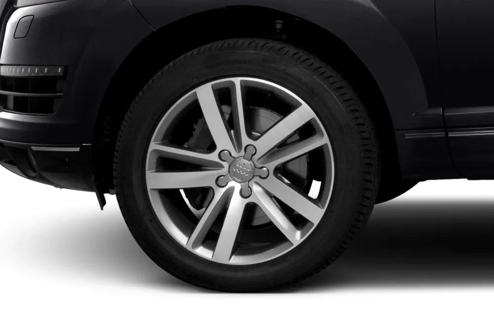 Q7