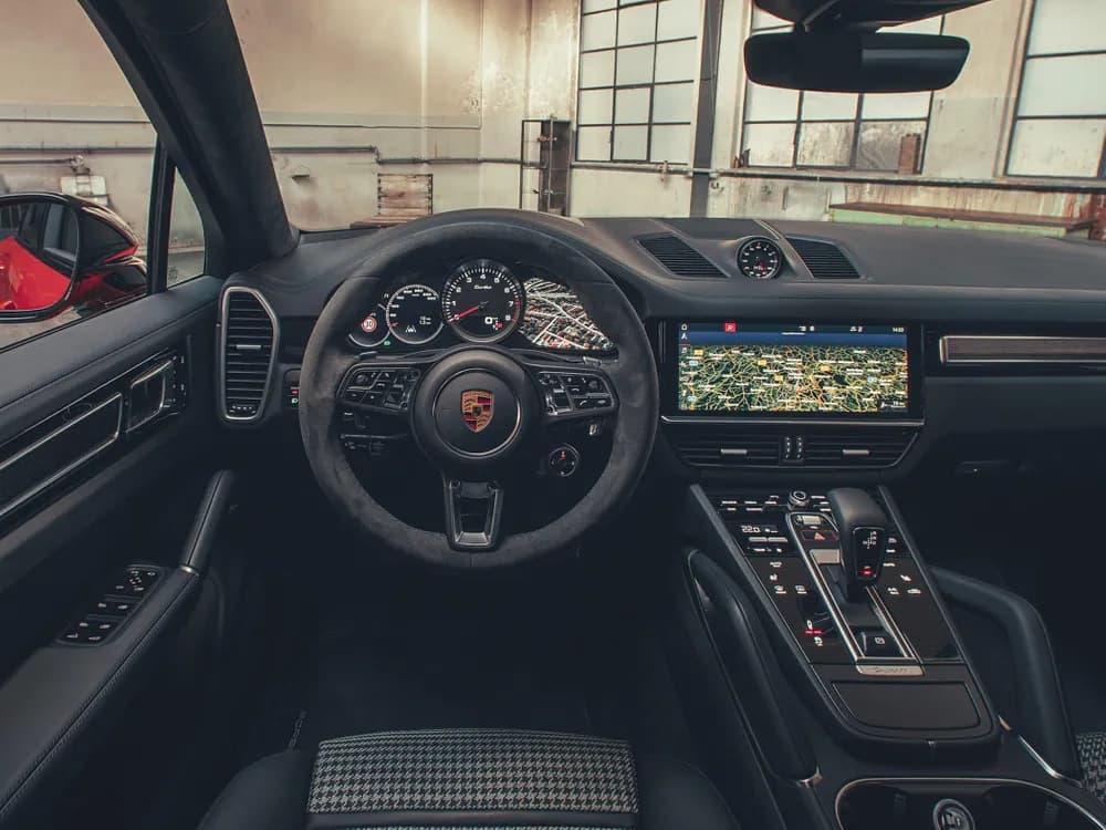 Cayenne Coupe