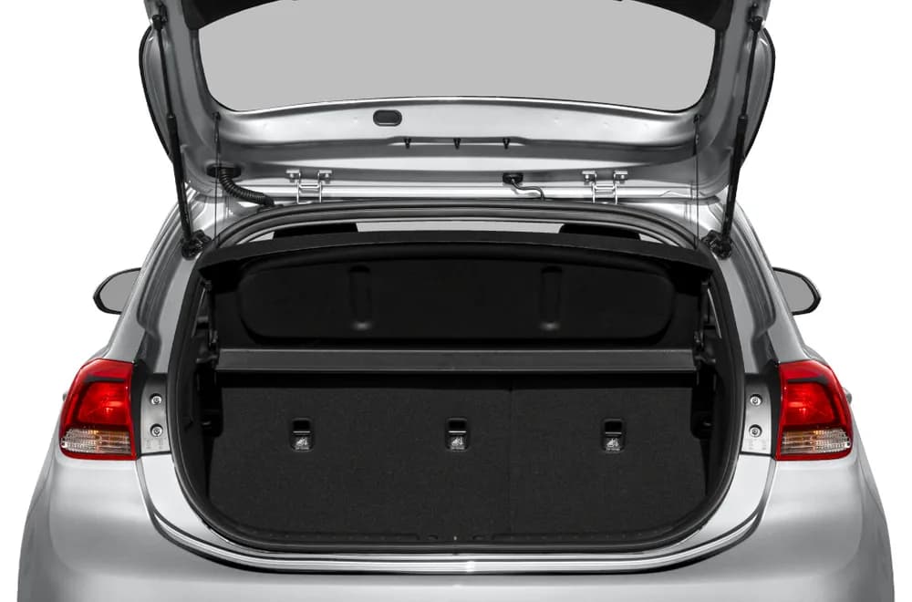 Rio Hatchback