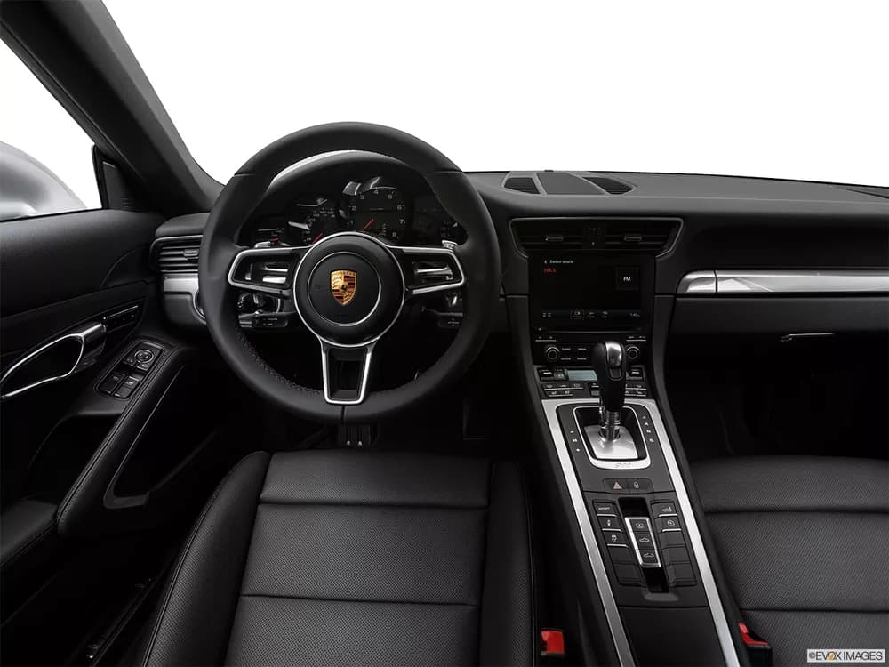 Porsche 911 2018 Carrera