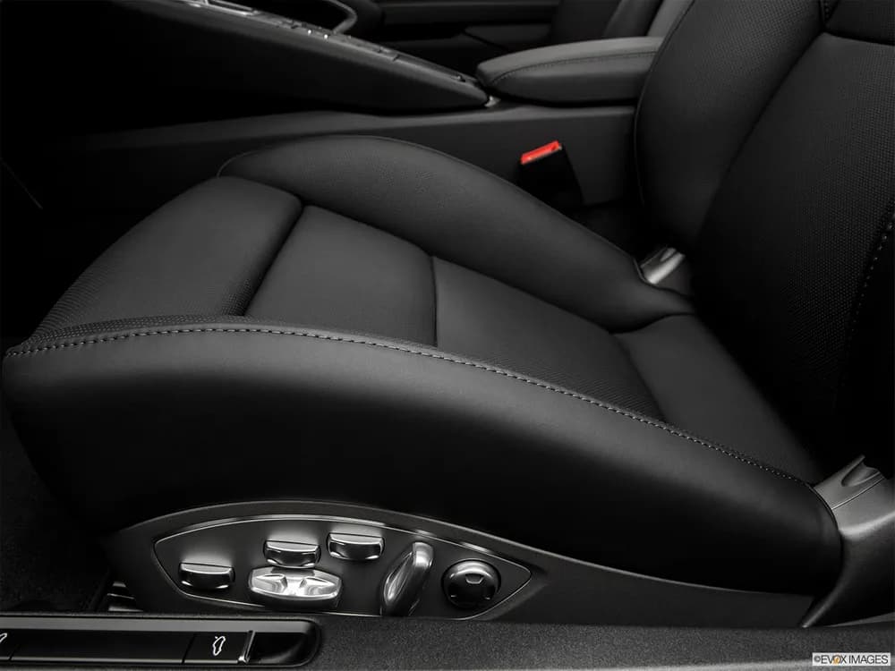 Porsche 911 2018 Carrera 4S