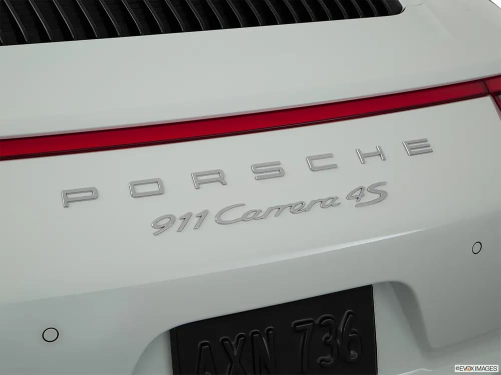 Porsche 911 2018 Carrera 4S
