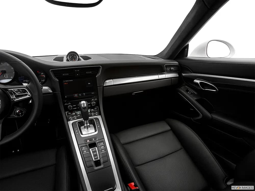 Porsche 911 2018 Carrera 4S