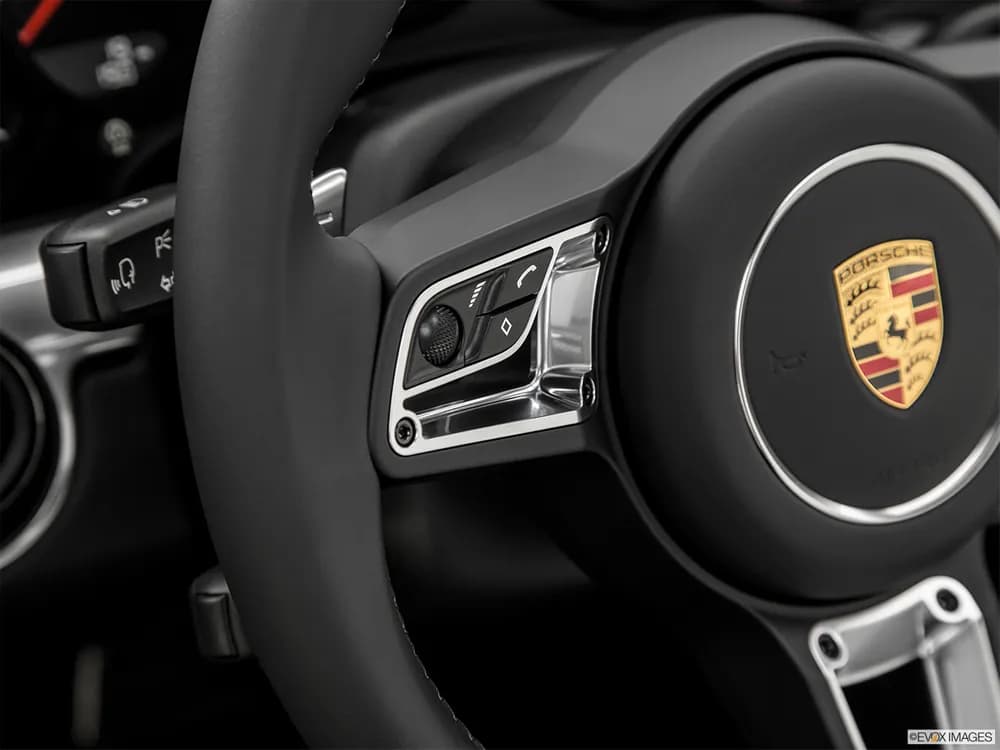 Porsche 911 2018 Carrera 4S