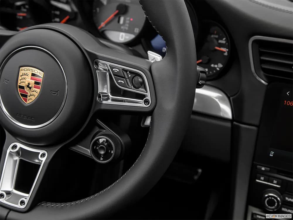Porsche 911 2018 Carrera 4S