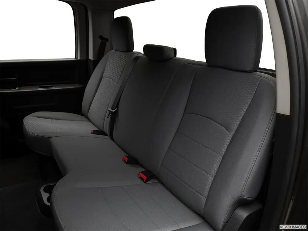 Express Crew Cab (Base)