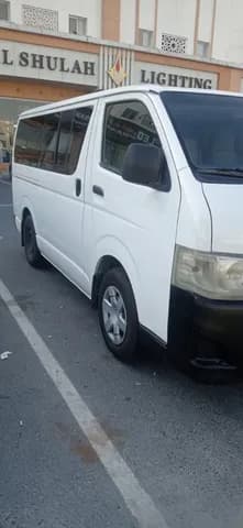 Used Toyota Hiace 3.5L high roof commuter (13 seater) 2013 Used Toyota Hiace 3.5L high roof commuter (13 seater) 2013 for sale