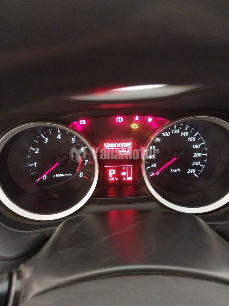 Used Mitsubishi 4th Generation Pajero 3.6L 2016