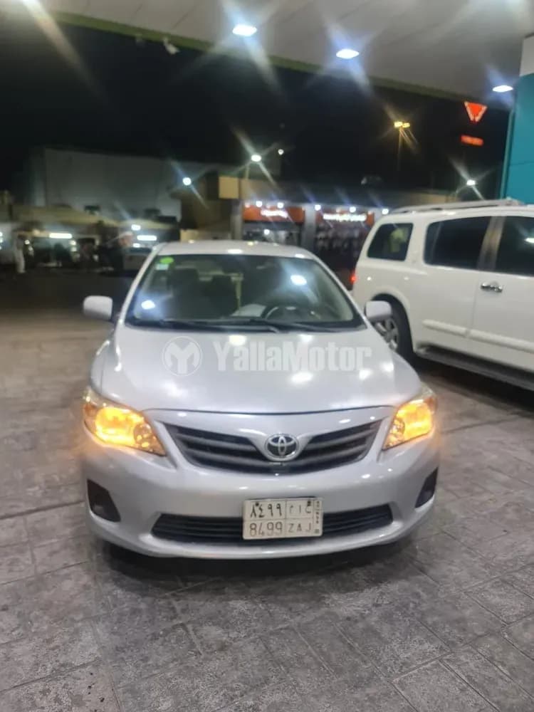 Used Toyota Corolla 2013