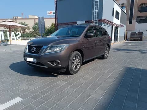 Used Nissan Pathfinder 3.5L Midnight Edition (AWD) 2015 Used Nissan Pathfinder 3.5L Midnight Edition (AWD) 2015 for sale