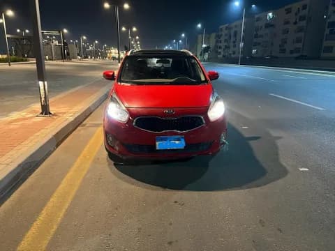 Used Kia Carens 2016