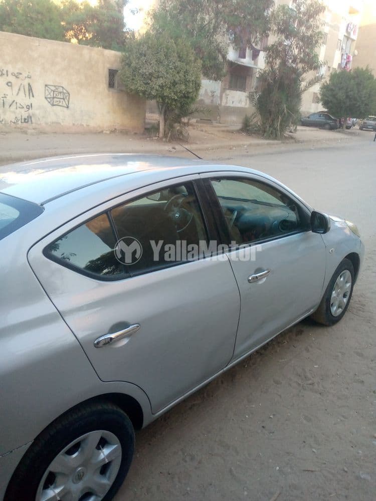 نيسان صني 1.6L SL 2015 مستعملة