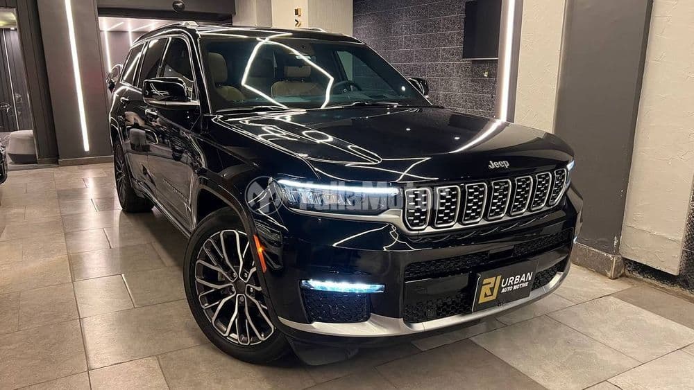 Used Jeep Grand Cherokee Limited 5.7L 2022