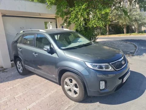 كيا سورينتو 2.4L 7 Seater 2015 مستعملة كيا سورينتو 2.4L 7 Seater 2015 مستعملة used_cars.forSale