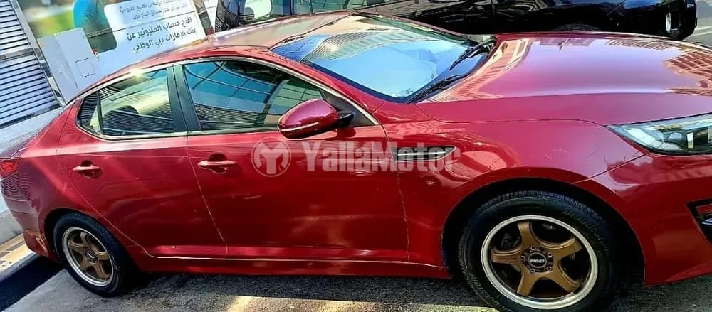 كيا أوبتيما 2.0L 2015 مستعملة