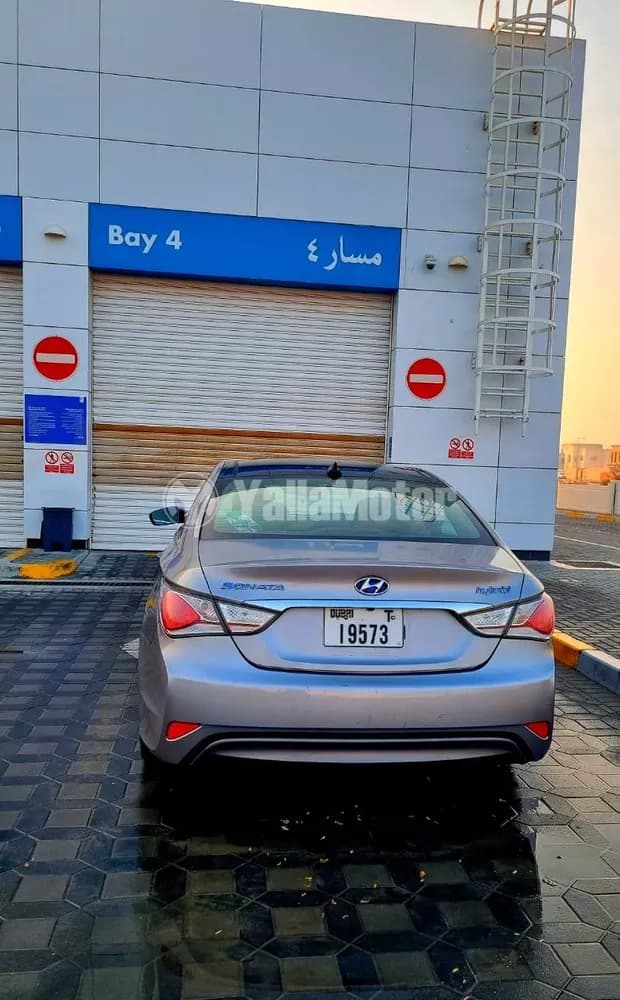 Used Hyundai Sonata 2.0L Hybrid SE 2012