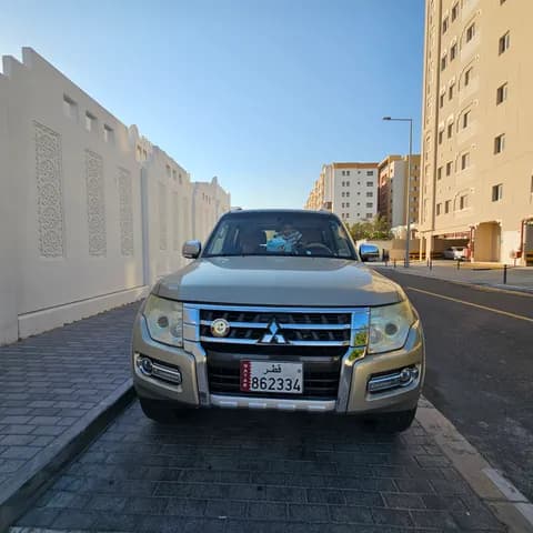 مستعملة ميتسوبيشي باجيرو 3.8L GLS 5 Door high 2018 مستعملة ميتسوبيشي باجيرو 3.8L GLS 5 Door high 2018 used_cars.forSale