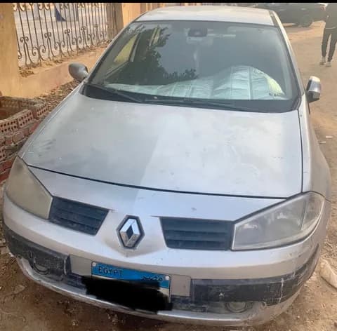 Used Renault Megane 5 Door 1.6L Automatic 2005