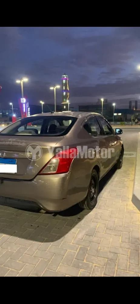 Used Nissan Sunny 2017
