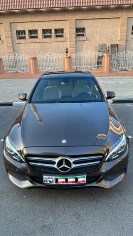 Used Mercedes-Benz C-Class C 200 2016 Used Mercedes-Benz C-Class C 200 2016 used_cars.forSale