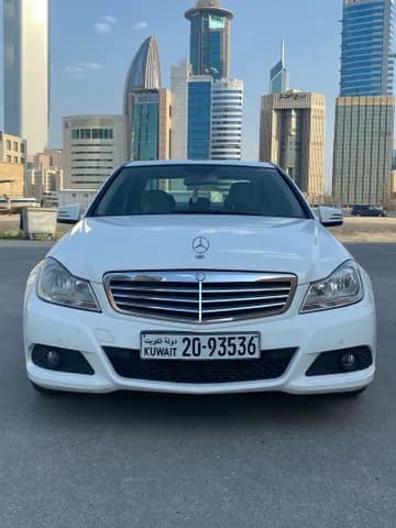 Used Mercedes-Benz C-Class C 180 2013 Used Mercedes-Benz C-Class C 180 2013 used_cars.forSale