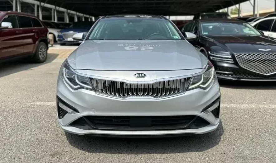 كيا أوبتيما 4 Door 2.4L LX 2019 مستعملة