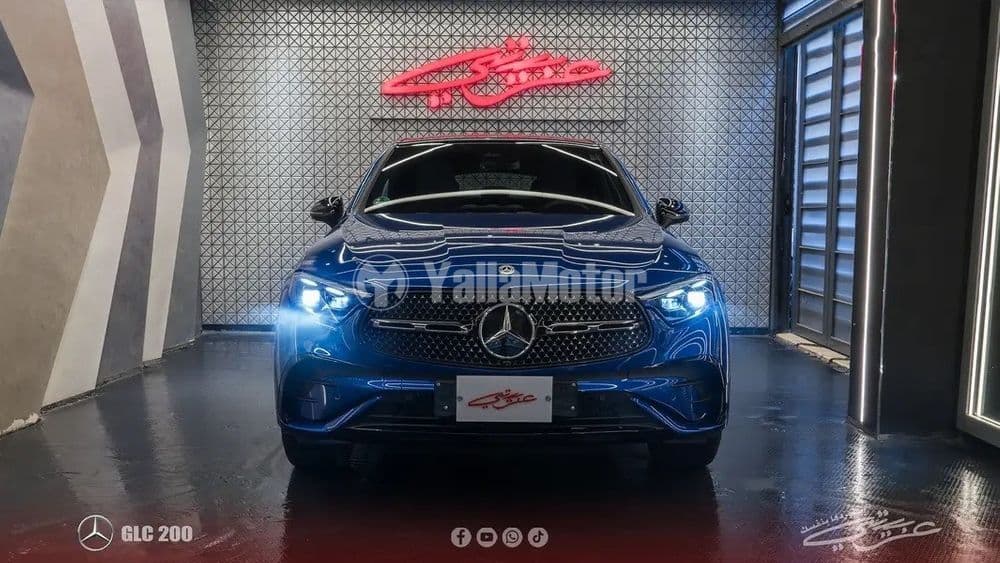 New Mercedes-Benz GLC Coupe 200 4MATIC 2024