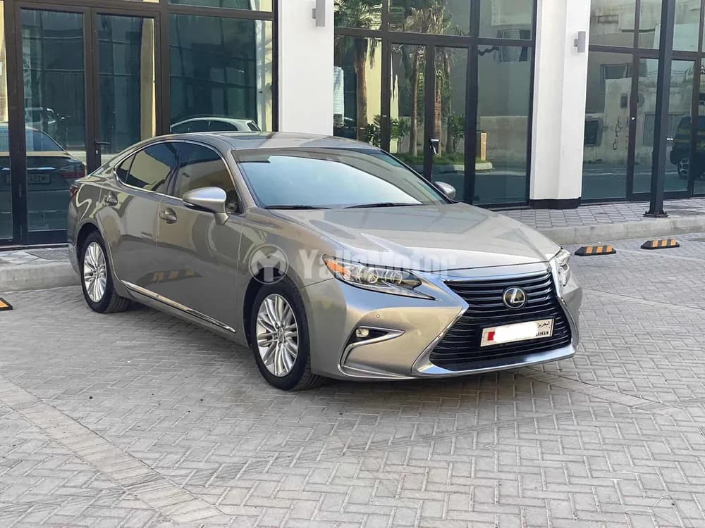 Used Lexus ES 350 4 door 3.5L 2017