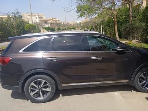 Used Kia Sorento 3.5L Mid (FWD) w/Sunroof 2020 Used Kia Sorento 3.5L Mid (FWD) w/Sunroof 2020 used_cars.forSale