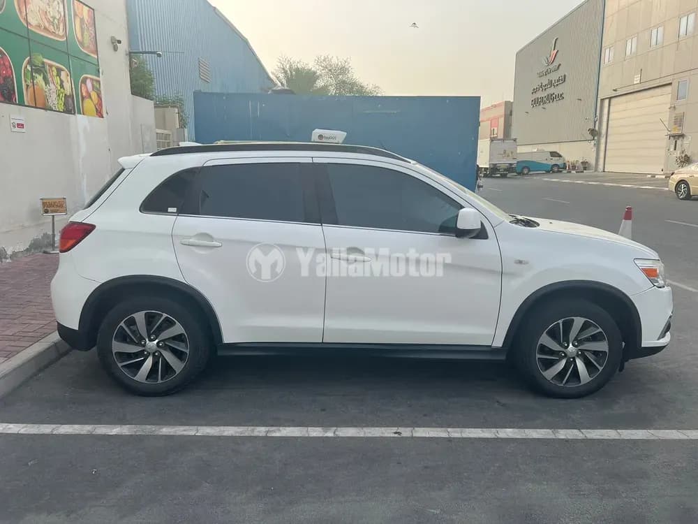 ميتسوبيشي أي أس اكس 2.0L GLS 4WD 2017 مستعملة