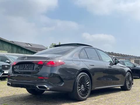 New Mercedes-Benz E-Class E 200 AMG 2025