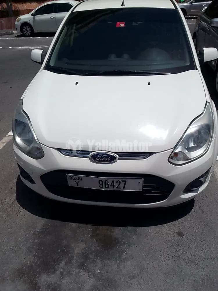 فورد فيجو 1.5L Ambiente H/B 2014 مستعملة