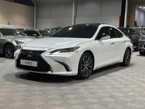 Used Lexus ES 350 Full Option 2023 Used Lexus ES 350 Full Option 2023 used_cars.forSale