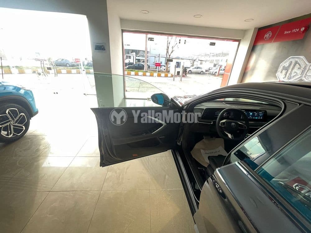 إم جي 7 2.0T LUX 2025 الجديد