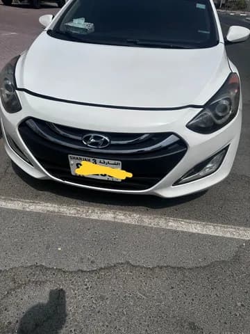 Used Hyundai Elantra 1.6L Premium White Pack 2013 Used Hyundai Elantra 1.6L Premium White Pack 2013 for sale