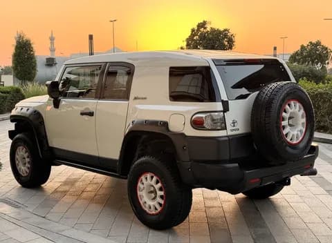 مستعملة تويوتا اف جاي كروزر 4.0L Extreme 2016 مستعملة تويوتا اف جاي كروزر 4.0L Extreme 2016 used_cars.forSale