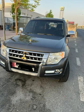 ميتسوبيشي باجيرو 3.8L GLS 5 Door high 2016 مستعملة ميتسوبيشي باجيرو 3.8L GLS 5 Door high 2016 مستعملة used_cars.forSale