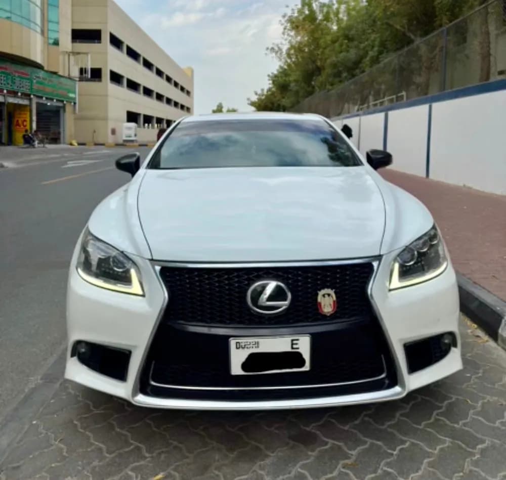 Used Lexus LS 460 4 door 4.6L SWB 2015