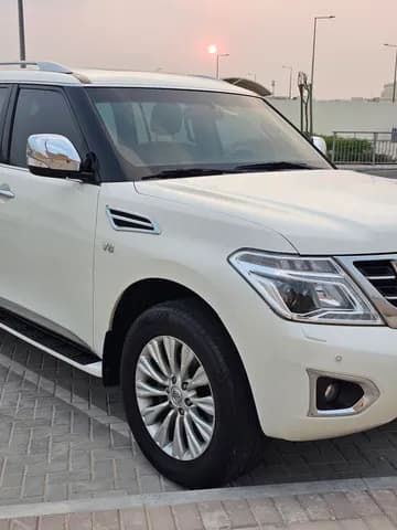 مستعملة نيسان باترول 5.6L SE Platinum 2016 مستعملة نيسان باترول 5.6L SE Platinum 2016 للبيع