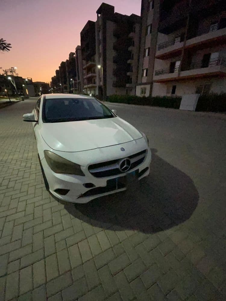 Used Mercedes-Benz CLA-Class CLA 180 2015