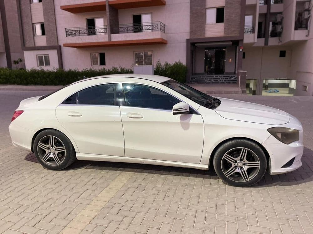 Used Mercedes-Benz CLA-Class CLA 180 2015