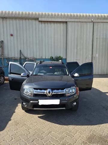 رينو دستر 2.0L SE 2017 مستعملة رينو دستر 2.0L SE 2017 مستعملة used_cars.forSale