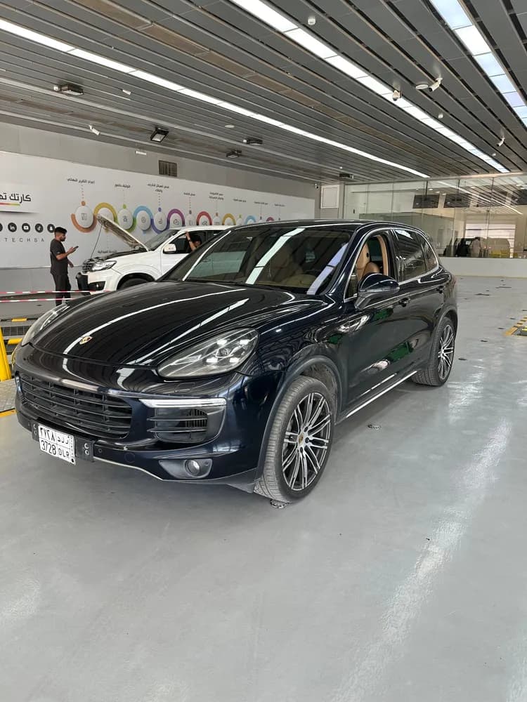 Used Porsche Cayenne S 2015